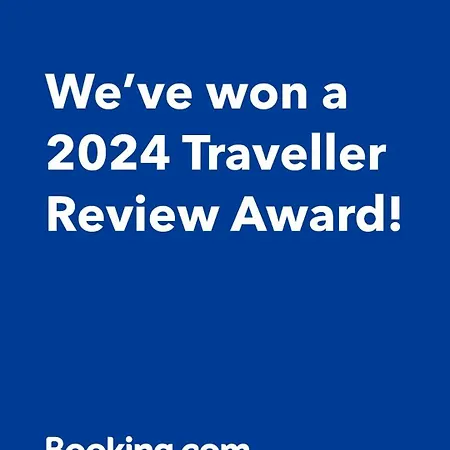 2,5 Izbový V Ružinove Appartamento *